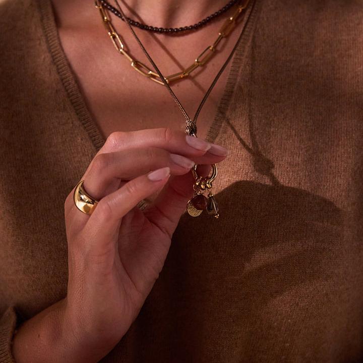 Cord necklace